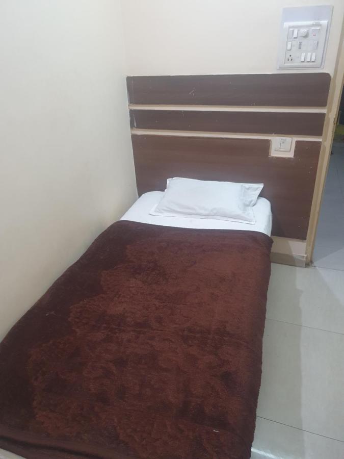Hotel Anmol Ambikāpur Exteriér fotografie