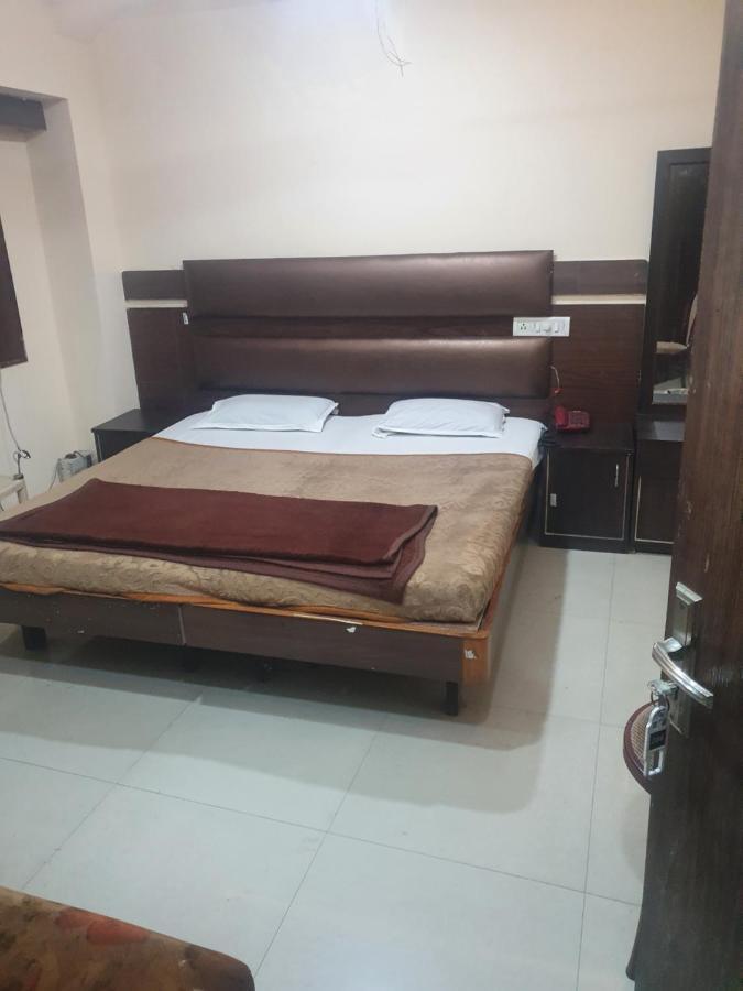 Hotel Anmol Ambikāpur Exteriér fotografie