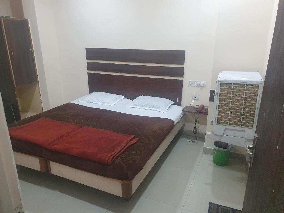 Hotel Anmol Ambikāpur Exteriér fotografie