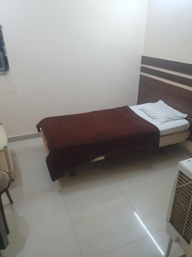 Hotel Anmol Ambikāpur Exteriér fotografie