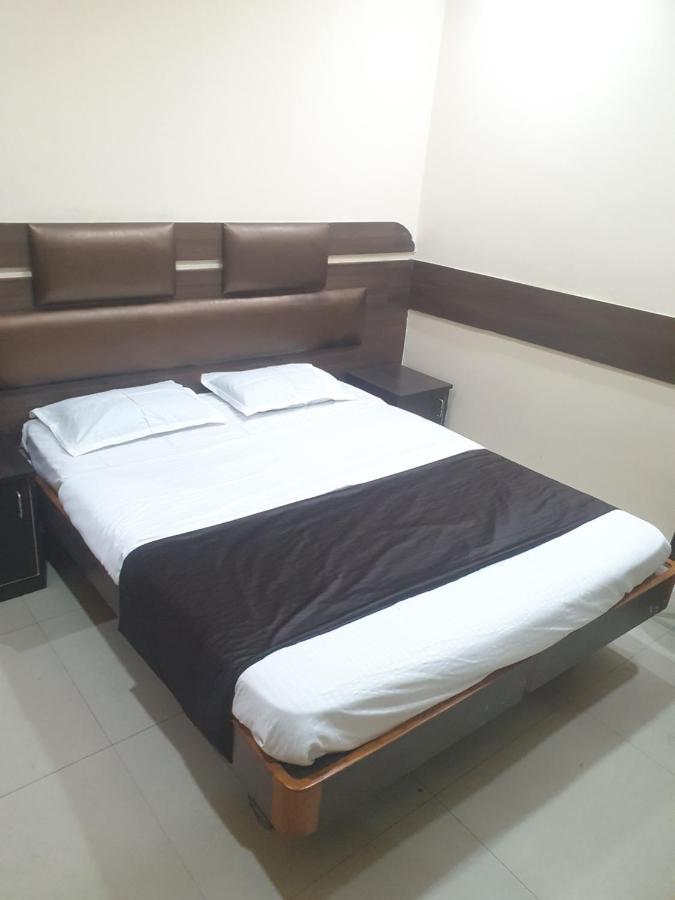 Hotel Anmol Ambikāpur Exteriér fotografie